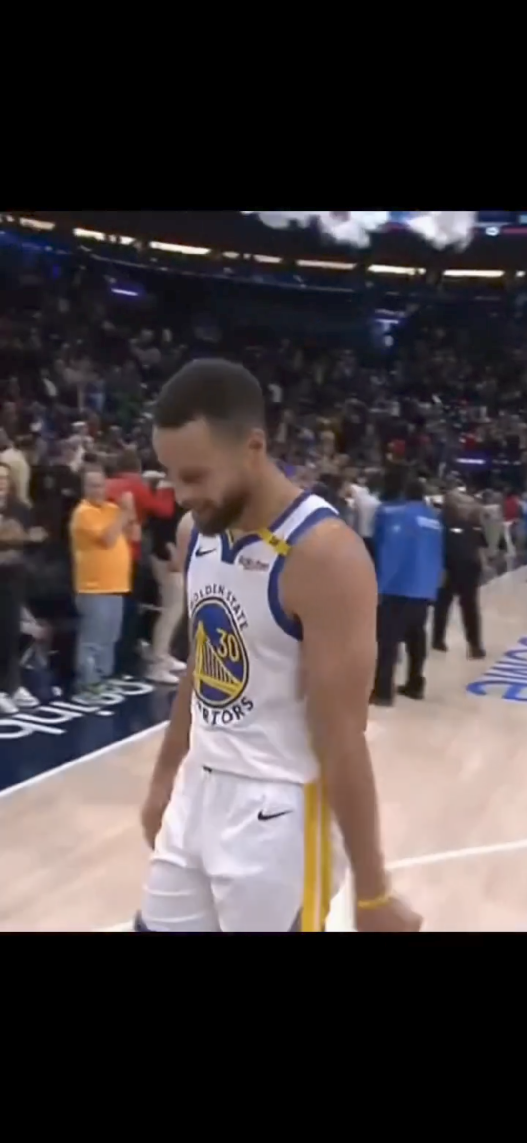 勇士队遭遇NBA总决赛失利